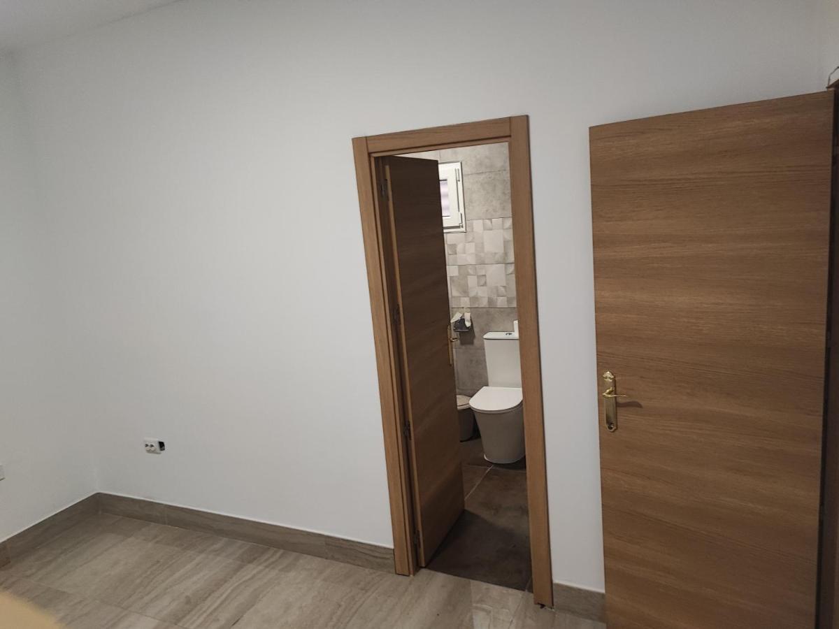 Ferienwohnung Precioso Bajo Muy Grande A 200 Metros De Playa Chipiona Exterior foto